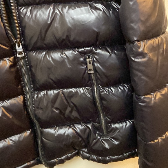 Guess puffy coat - Picture 3 of 8